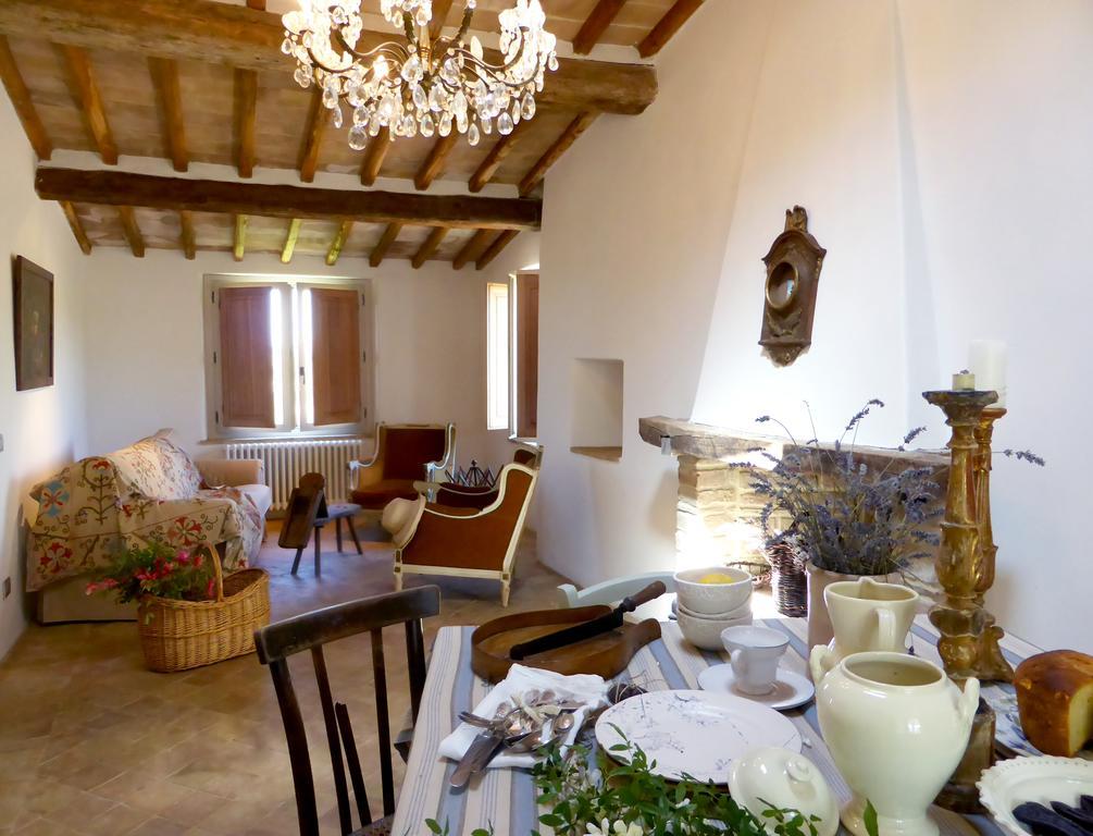 Hostal Casarciccia Todi Habitación foto