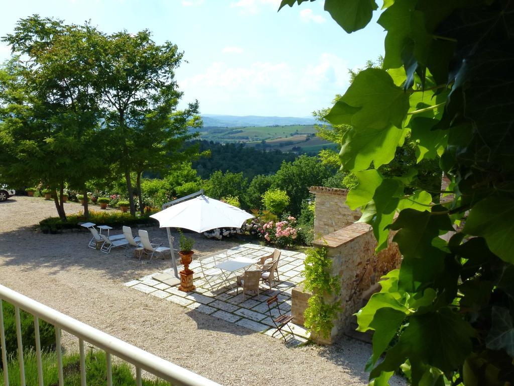 Hostal Casarciccia Todi Exterior foto